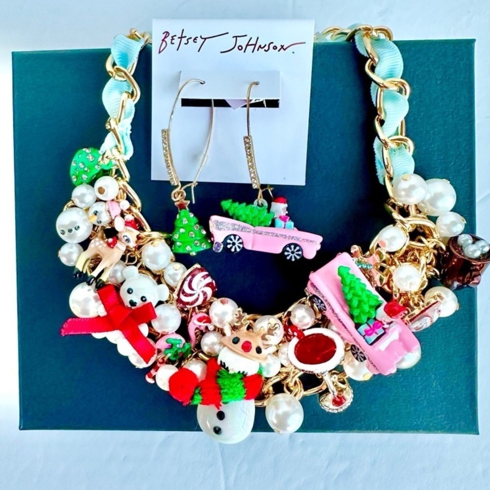 BETSEY JOHNSON SET Christmas 2024 Revival Charm Necklace & Earrings NEW NWT